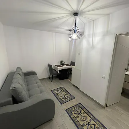 Apartment Hideaway